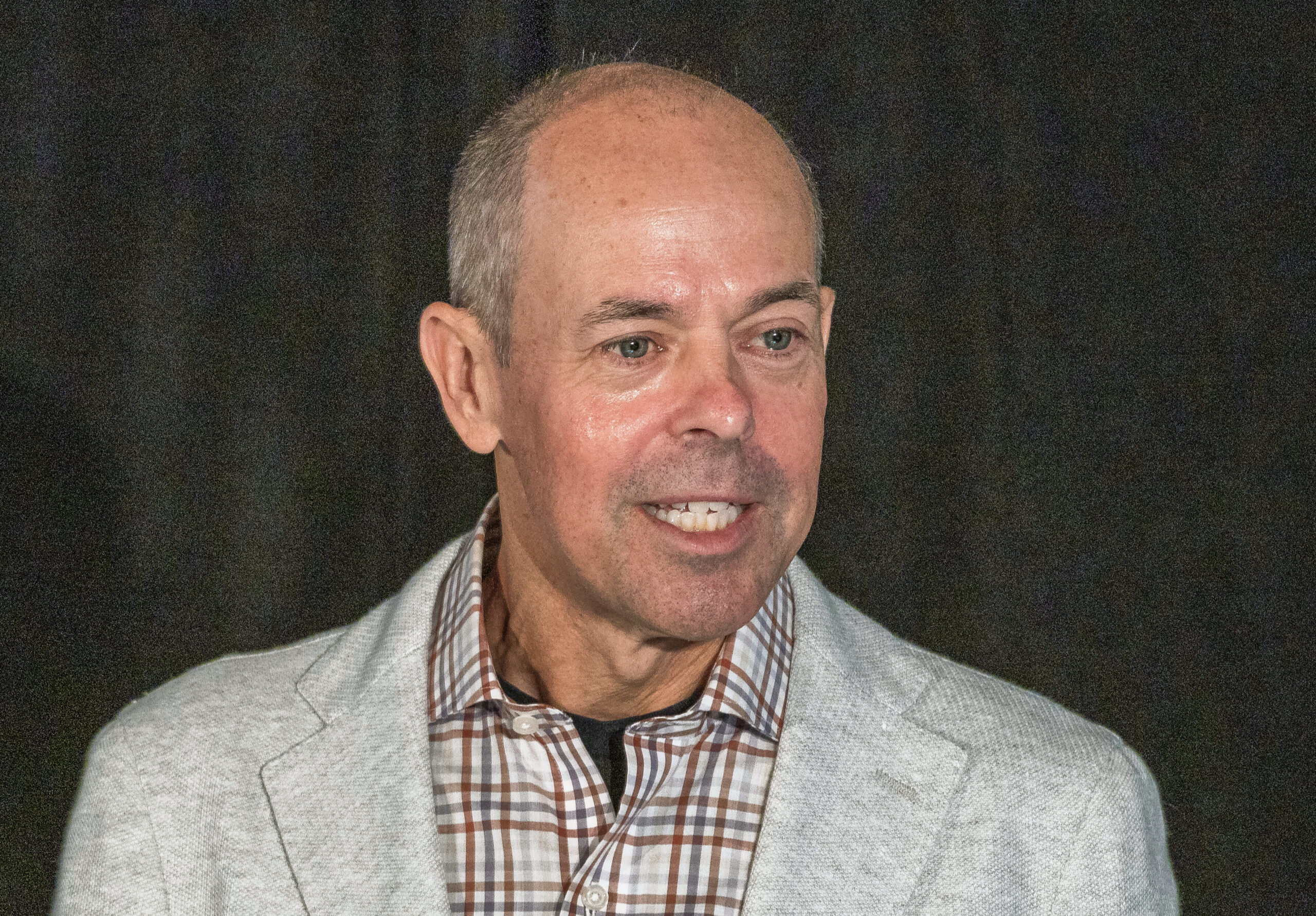 John Austin delivering a keynote on decision-making under uncertainty at the LBMX conference